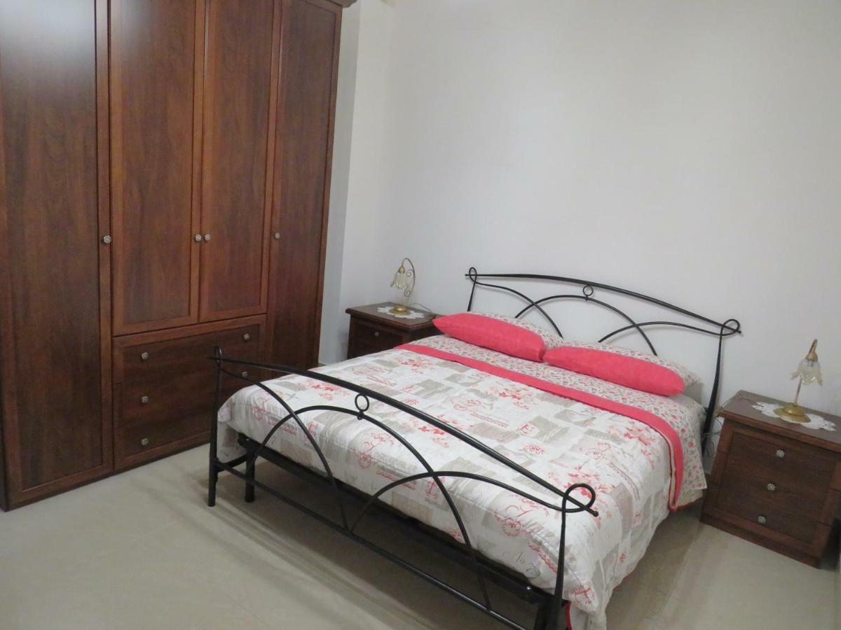 Casa Rita Hotel Manduria Bagian luar foto
