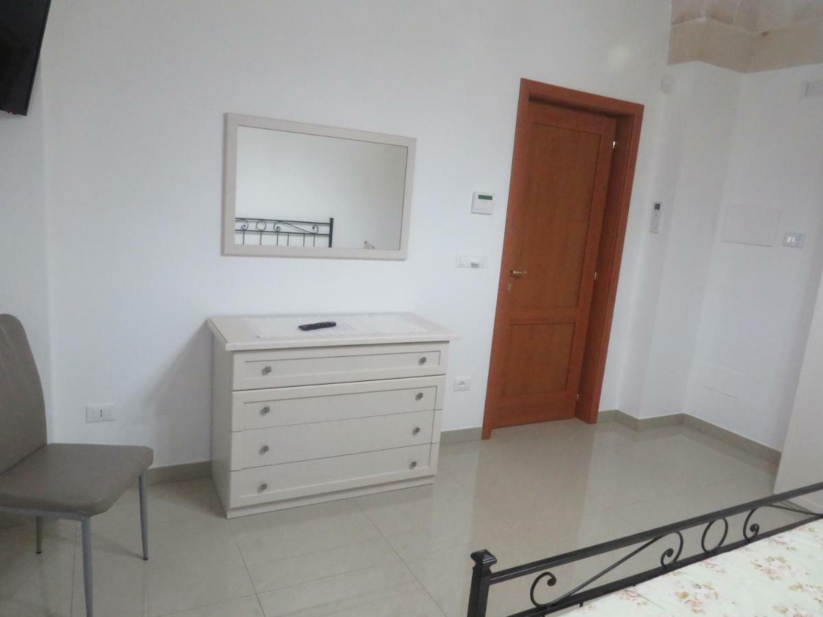 Casa Rita Hotel Manduria Bagian luar foto